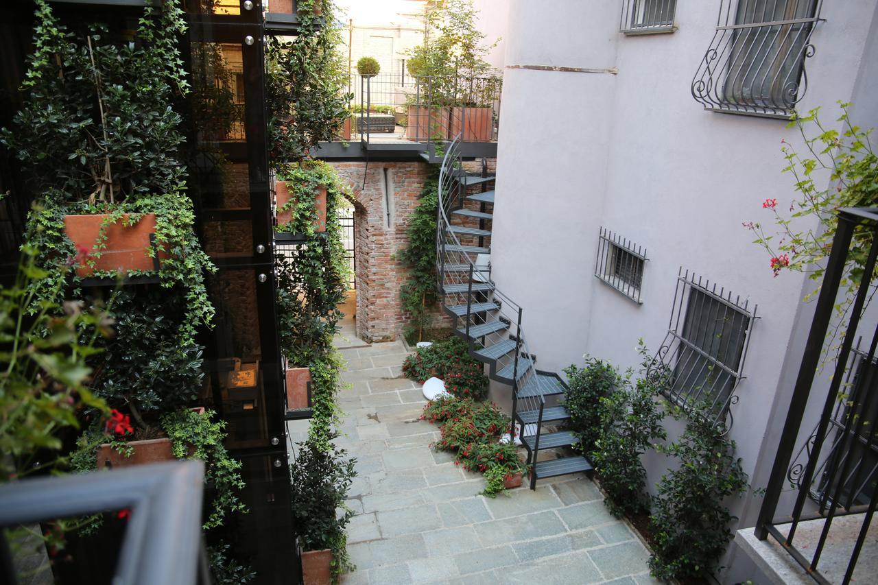 La Canonica - Charming Self-Catering Apartments In Nizza Monferrato Extérieur photo