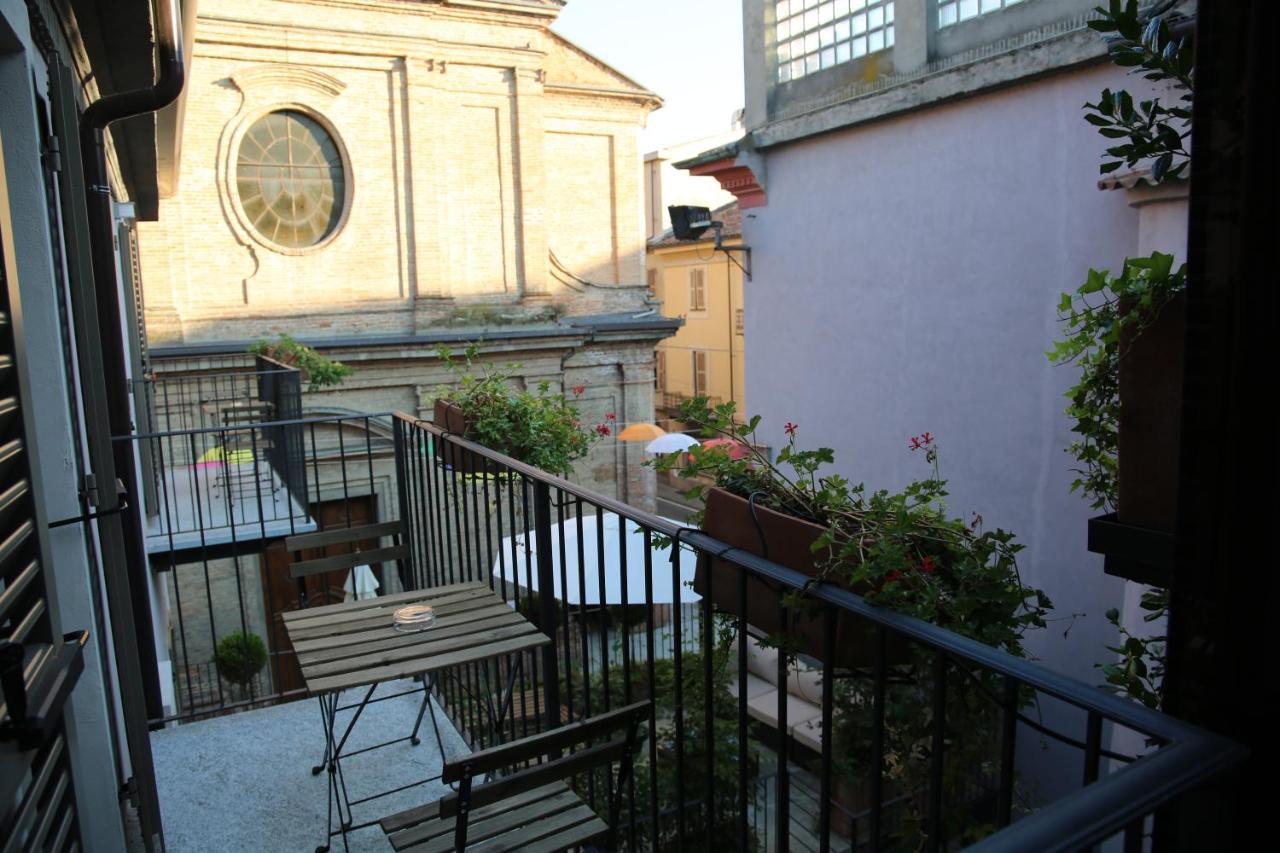 La Canonica - Charming Self-Catering Apartments In Nizza Monferrato Extérieur photo