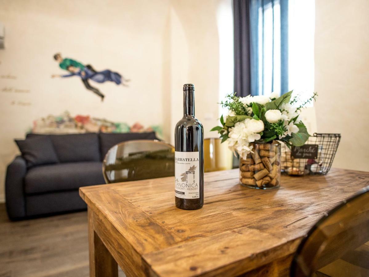 La Canonica - Charming Self-Catering Apartments In Nizza Monferrato Extérieur photo